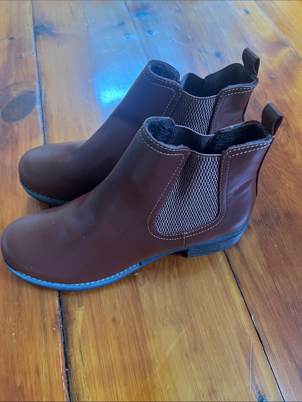 Nordstrom Brown Leather Chelsea Ankle 11